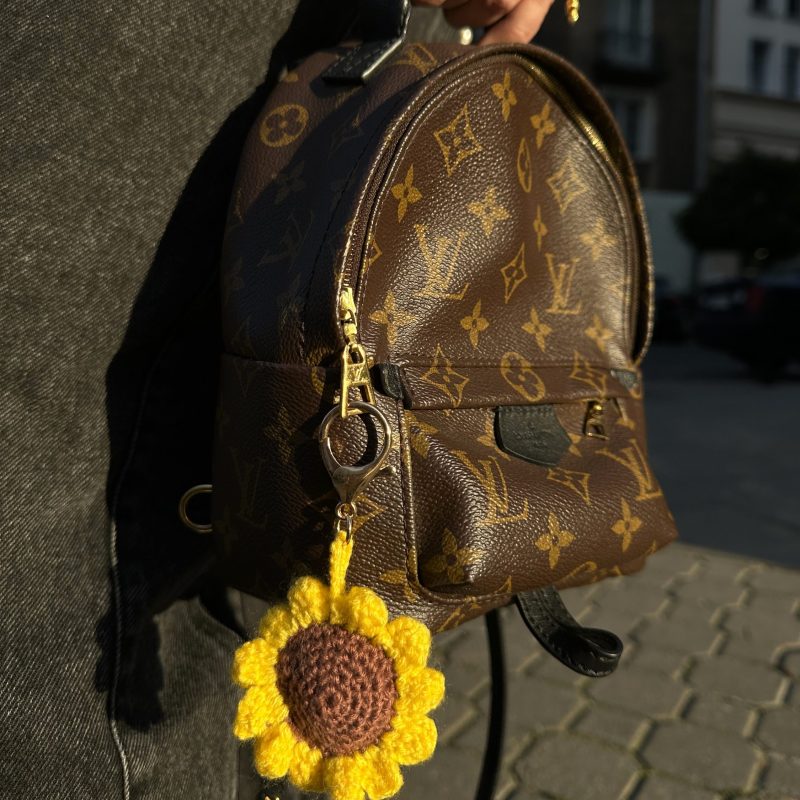 BRELOK KWIATUSZEK ŻÓŁTY z przywieszką ZOZO CHARMS do torebki