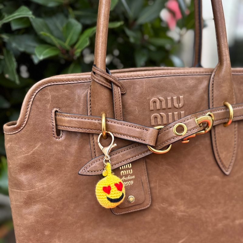 BRELOK LOVE SMILE z przywieszką ZOZO CHARMS do torebki